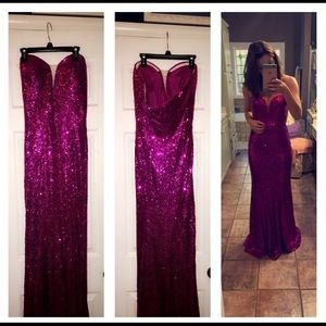 Beautiful purple prom dress
